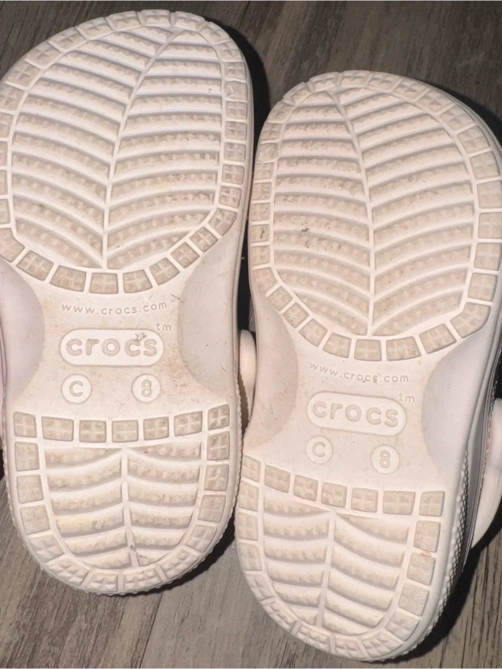 CROCS Kids Classic Clog in Off-White